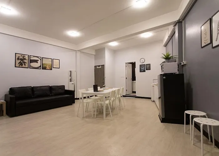 U2 Large 2 Bedrooms 100m To Bts Station Apartment